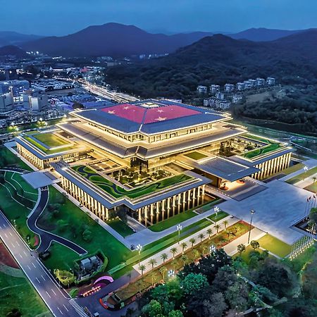 Henghe Selected S Design Hotel - Flagship Store Of Guangzhou Baiyun Railway Station International Convention Center--Reputation Preferred Dış mekan fotoğraf