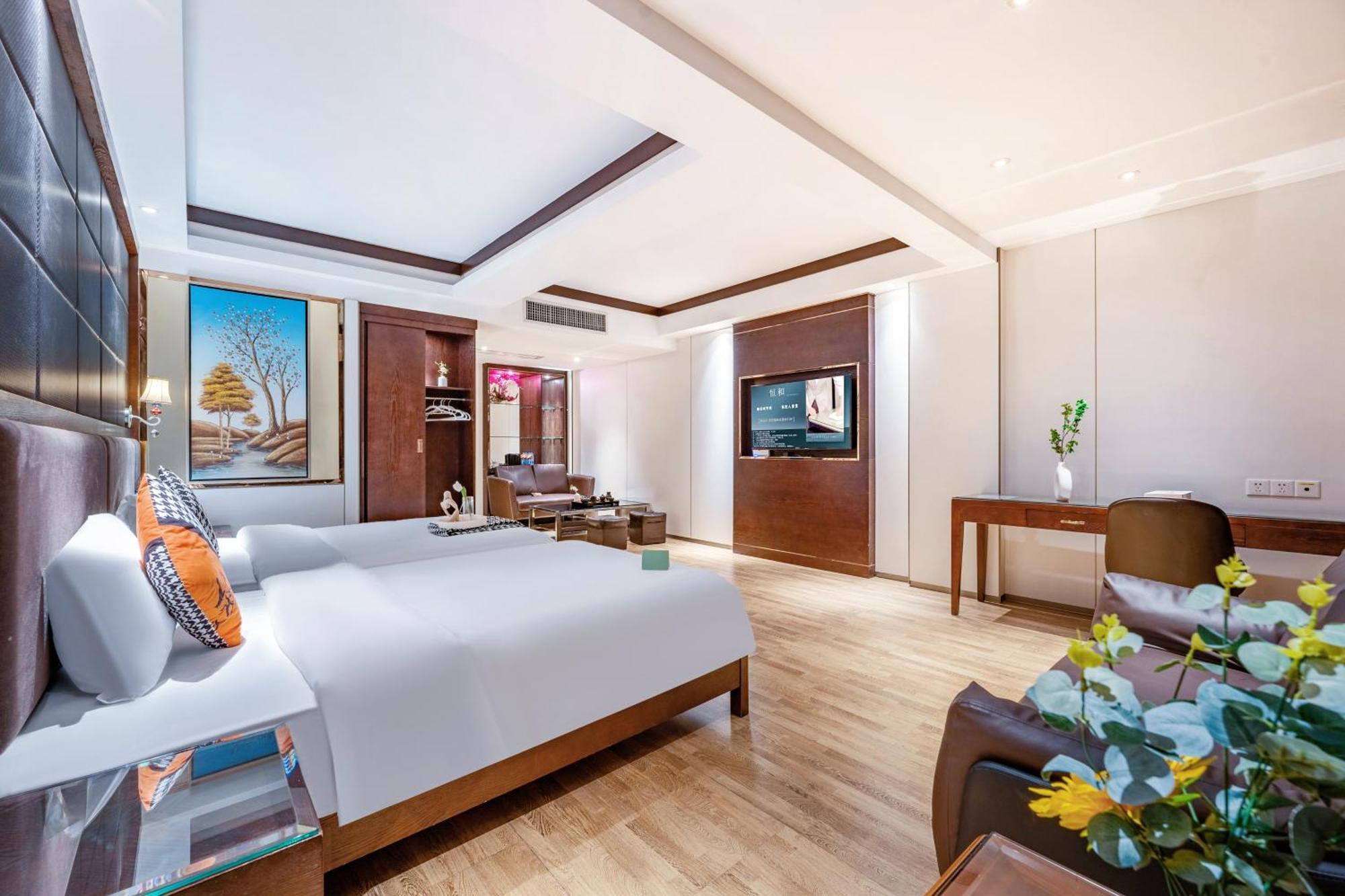 Henghe Selected S Design Hotel - Flagship Store Of Guangzhou Baiyun Railway Station International Convention Center--Reputation Preferred Dış mekan fotoğraf